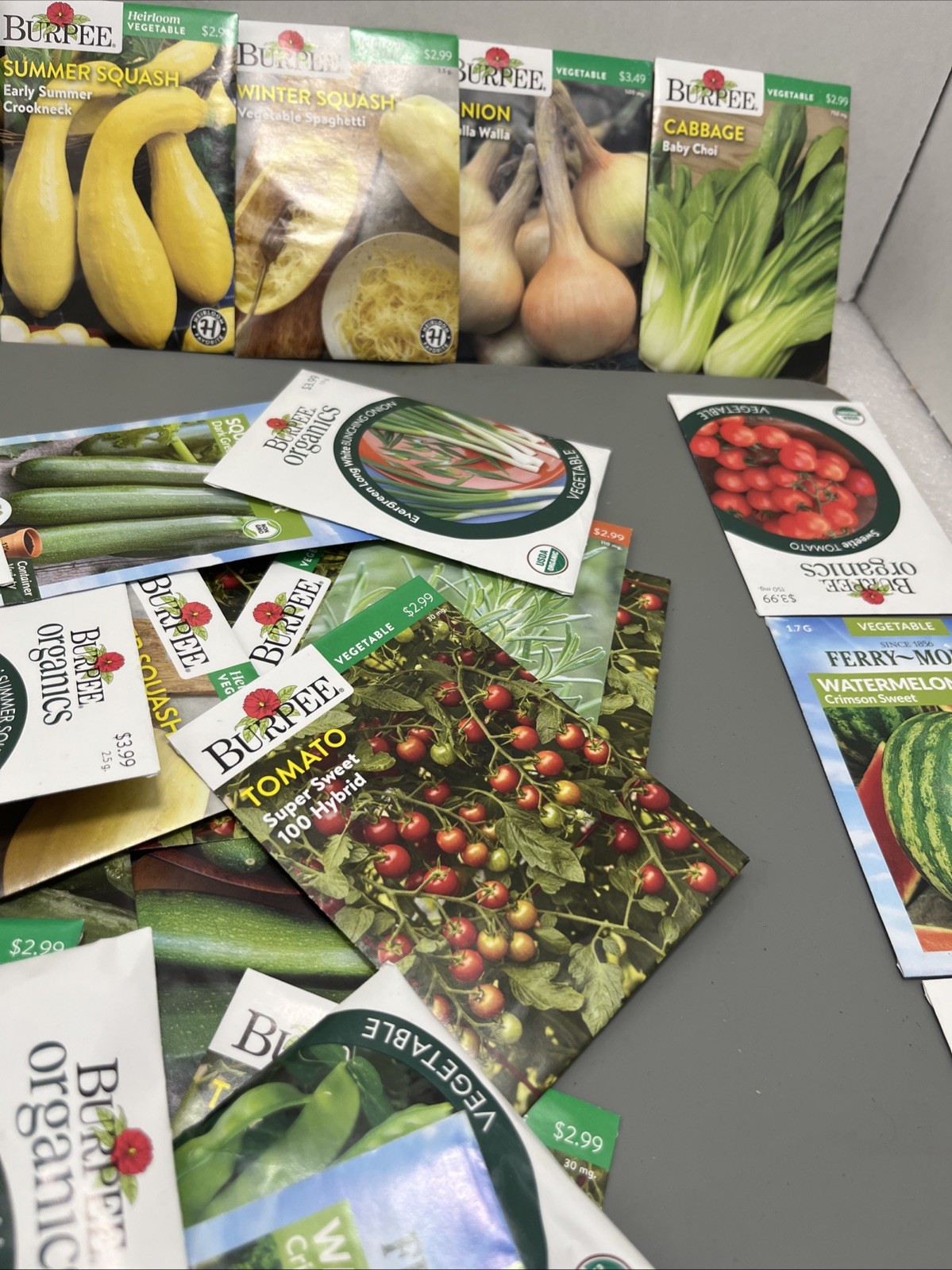 Flowers &Vegetable Plant Seeds (Assorted Lot of 100) sell by 11/26 Garden