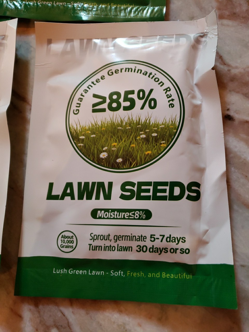 8 Packs Lawn Seeds 2oz Each About 10,000 Grains Per Pack Organic Non GMO
