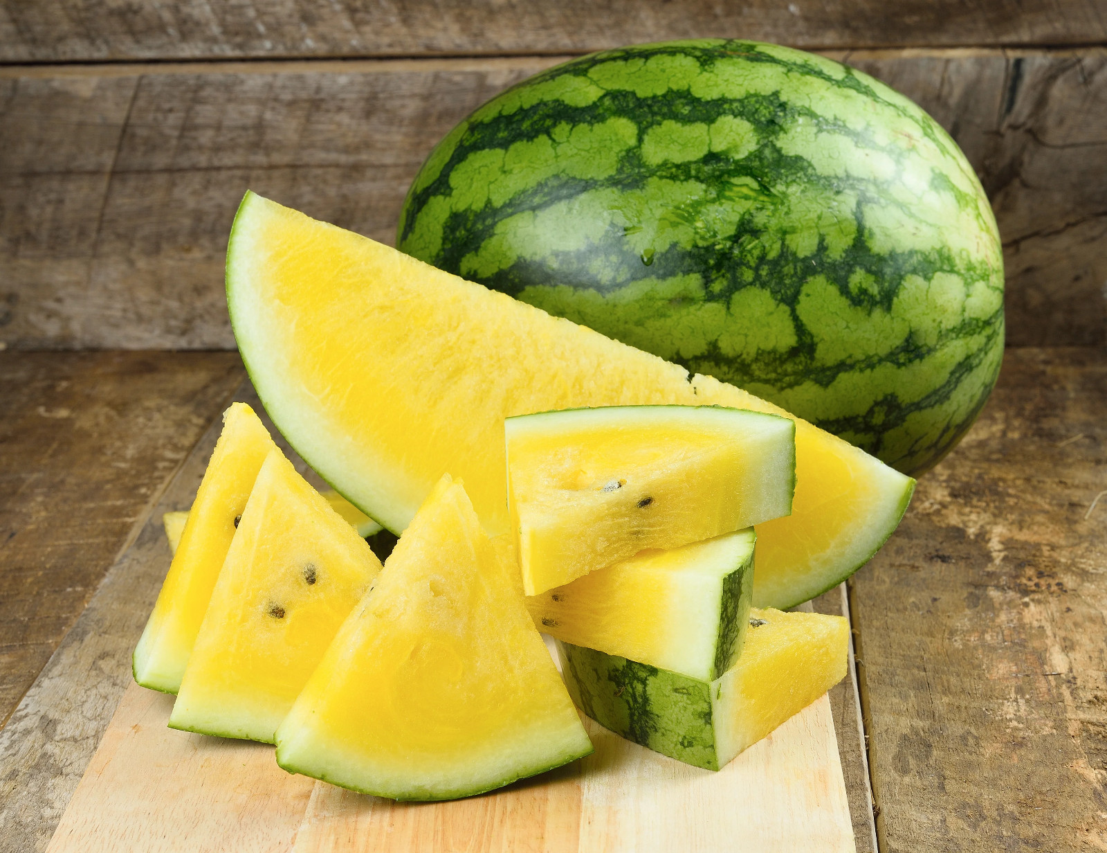 10 Organic Yellow Petite Watermelon Seeds – 4-7LB Super Sweet Mini Yellow Melon