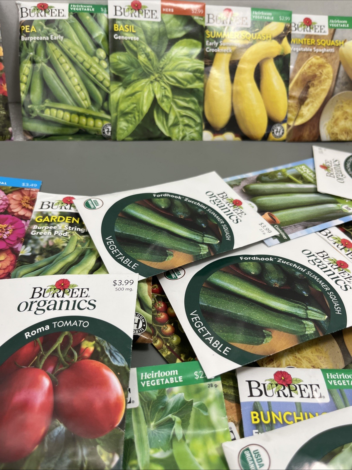 Flowers &Vegetable Plant Seeds (Assorted Lot of 100) sell by 11/26 Garden